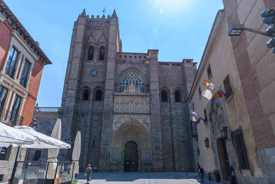 Ávila 017 - catedral de El Salvador.jpg
